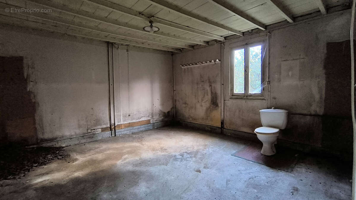 Maison à LE PERRAY-EN-YVELINES