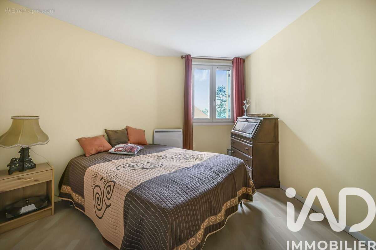 Photo 8 - Appartement à BUC