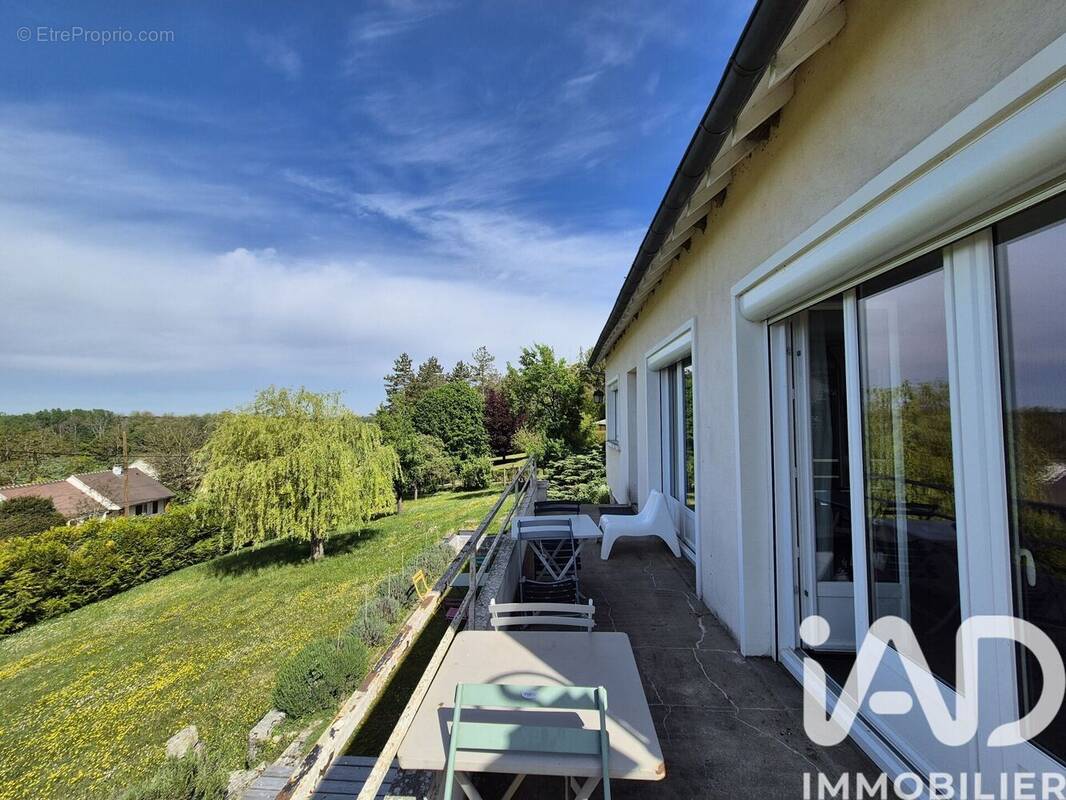 Photo 1 - Maison à TREUZY-LEVELAY