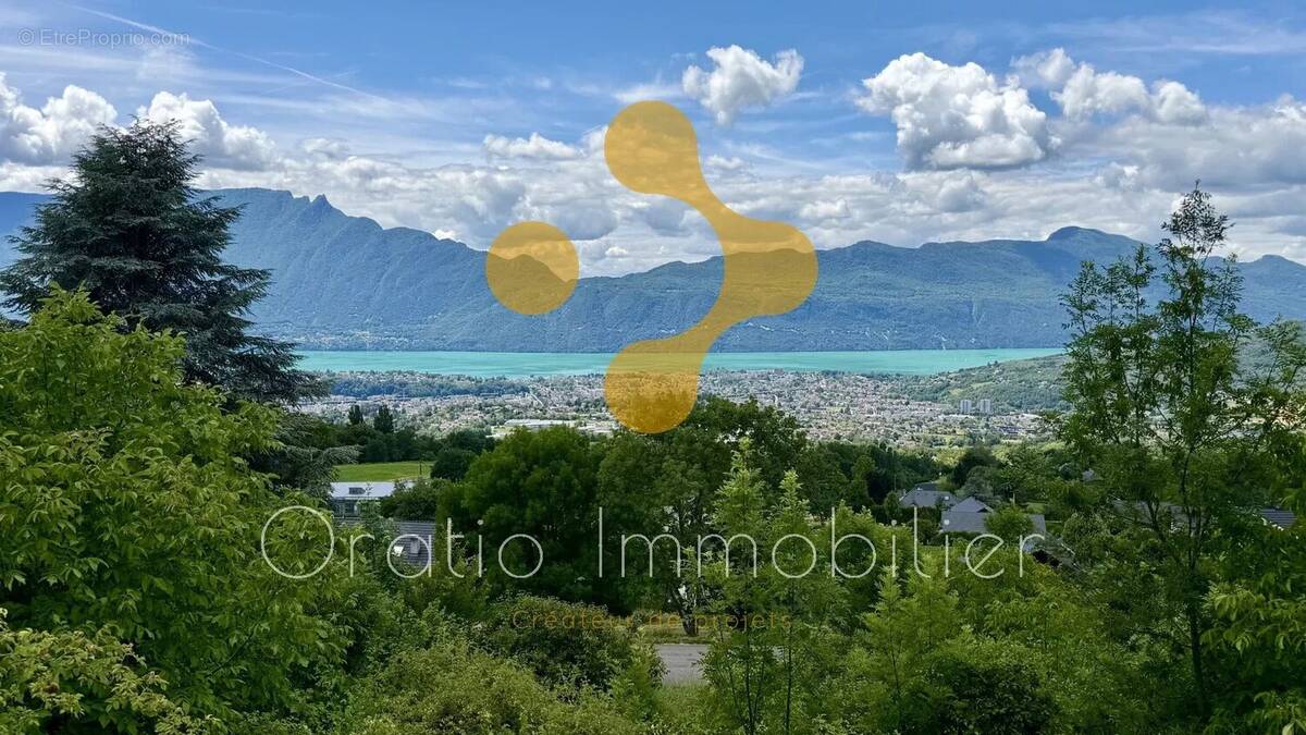 Terrain à AIX-LES-BAINS