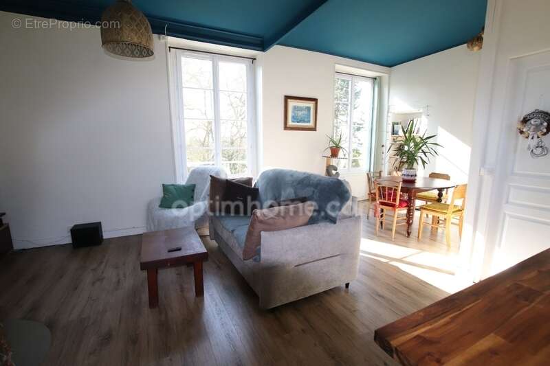 Appartement à INGRE