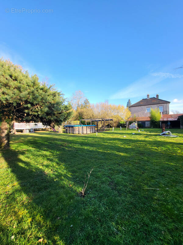 Maison à BAUDONCOURT