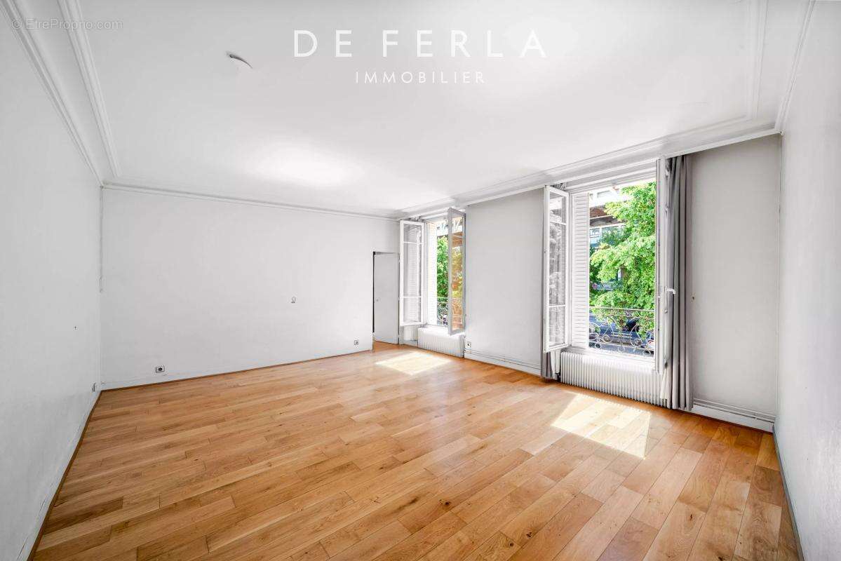 Appartement 2/3 pièces de 58 m² à rénover – Paris XV - photo 2