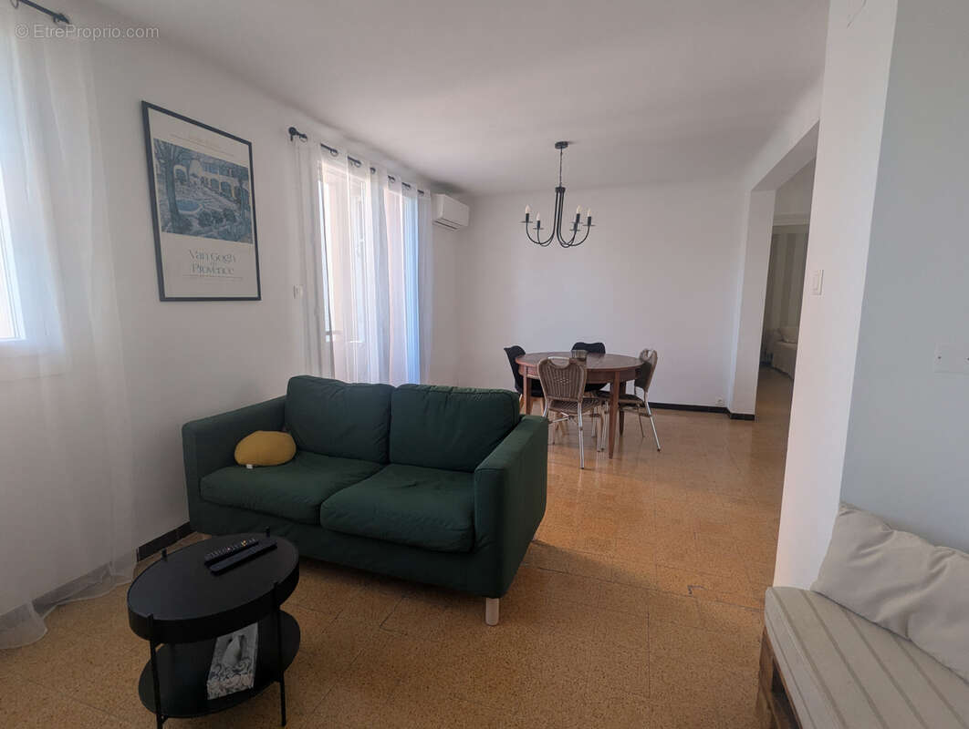 Appartement à ARLES
