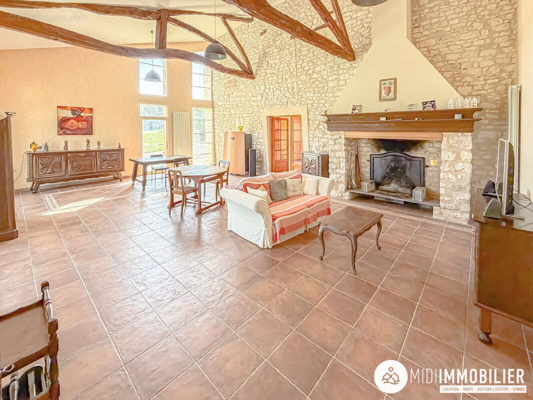 Maison à POULAN-POUZOLS