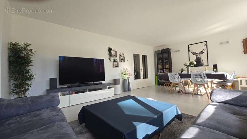 Appartement à BOUGIVAL