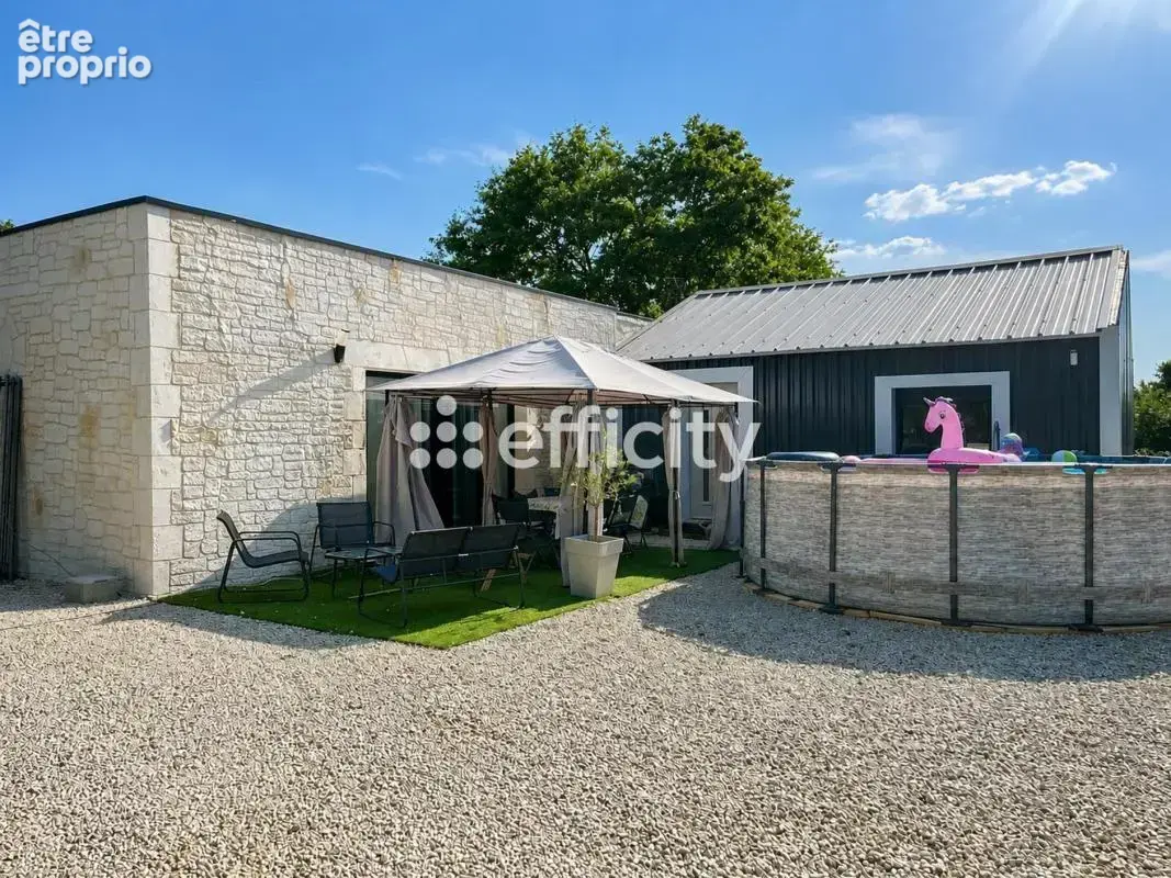 Maison 107 m² à Beruges  - photo 13