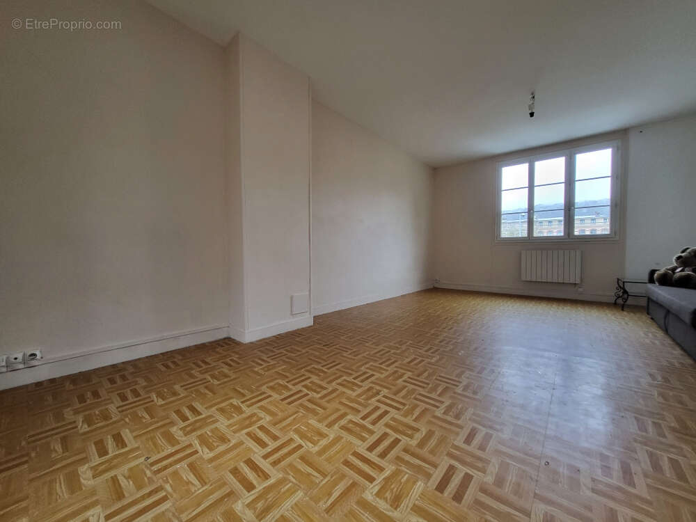 Appartement à ELBEUF