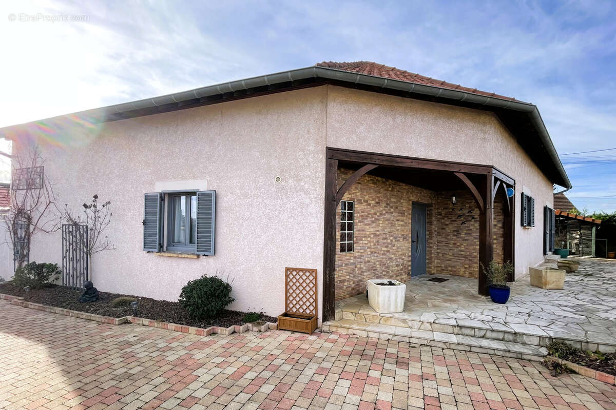 Maison à DIGOIN