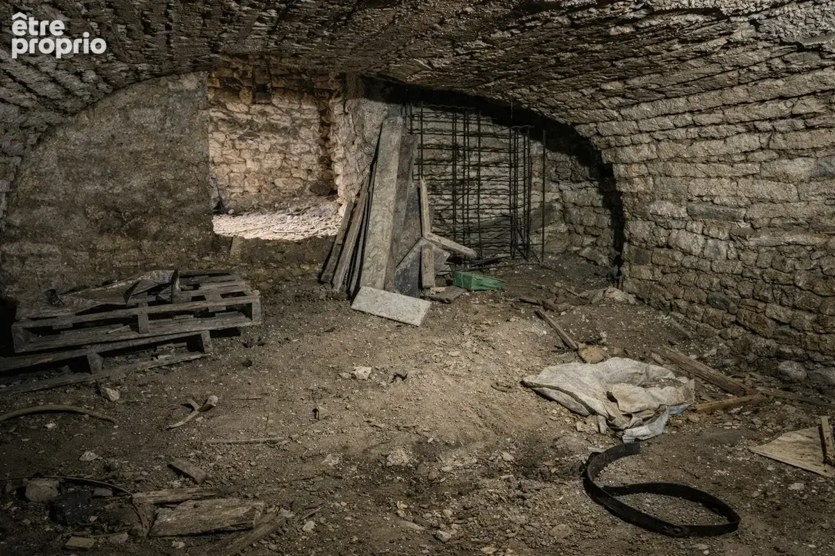cave