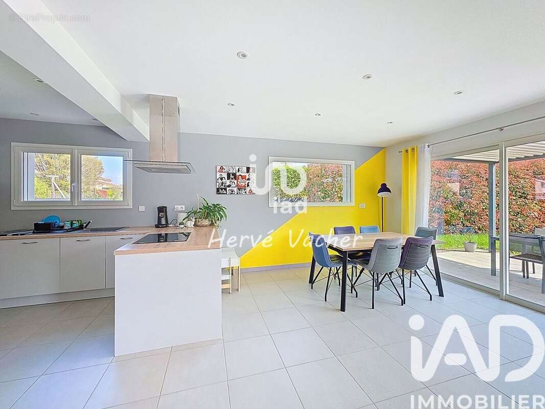 Photo 5 - Maison à MONTAGNAT
