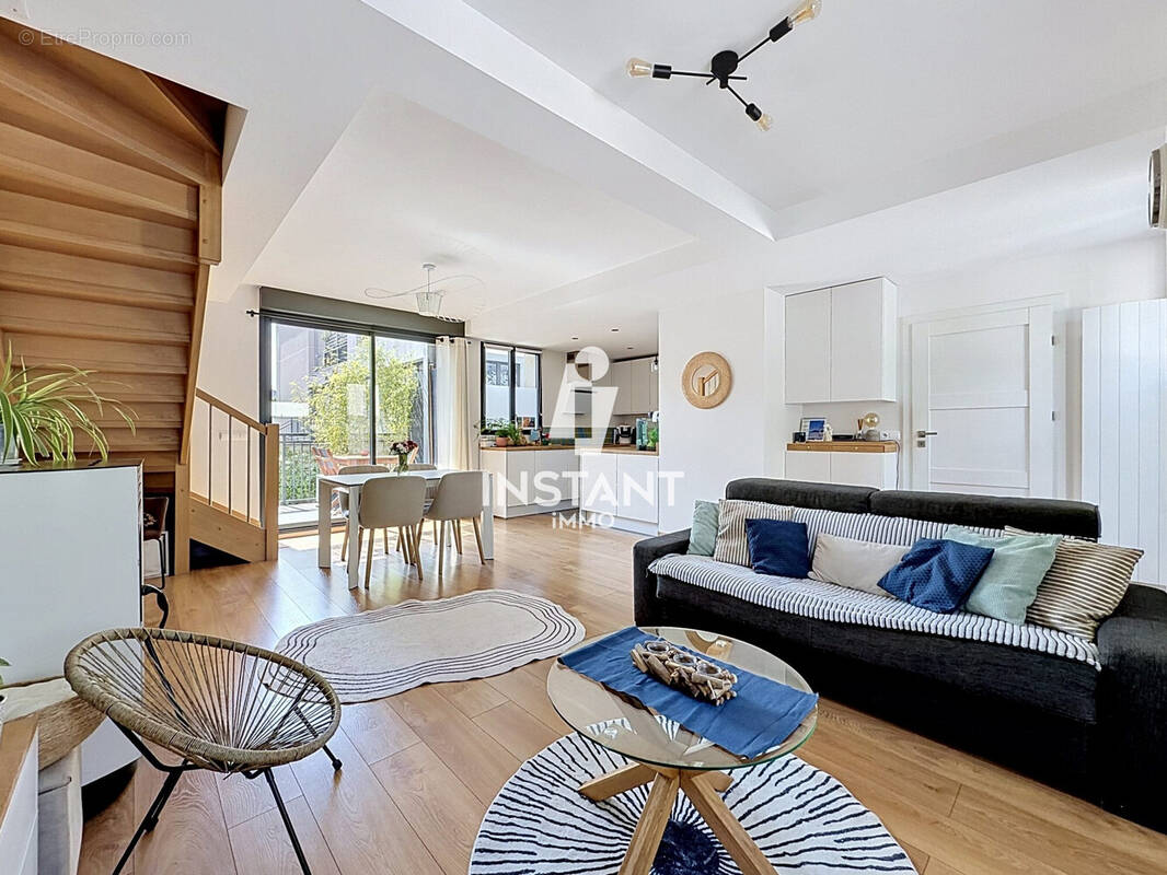 Appartement à MAISONS-ALFORT