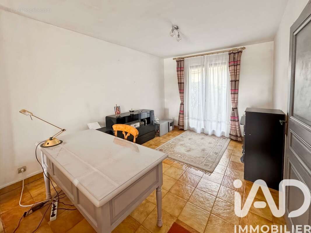 Photo 9 - Maison à VILLEJUST