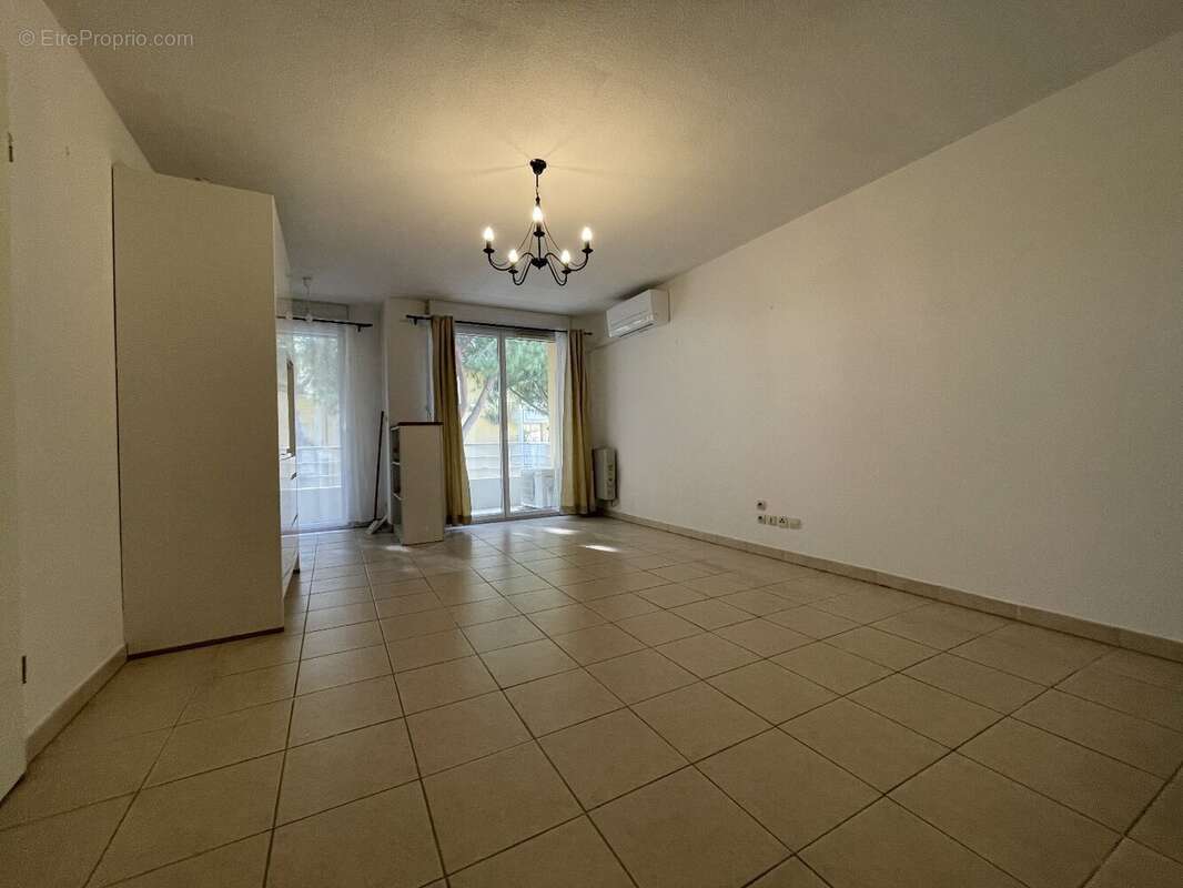 Appartement à LATTES