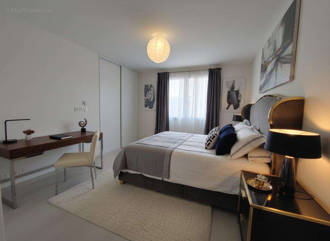 Appartement à LUC-LA-PRIMAUBE