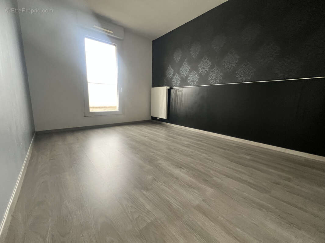 Appartement à BEZANNES