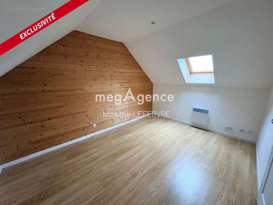 Maison à DOMLEGER-LONGVILLERS