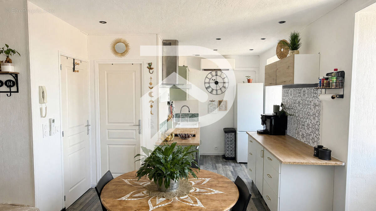 Appartement à MONTREDON-LABESSONNIE