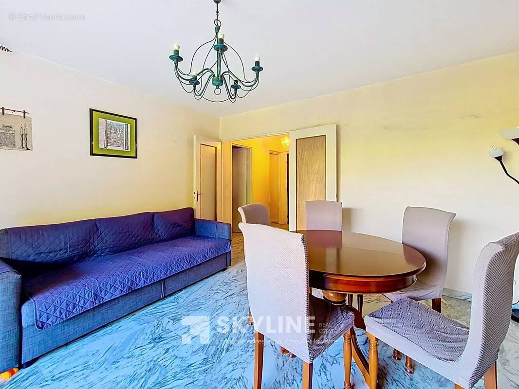 Appartement à MARSEILLE-10E
