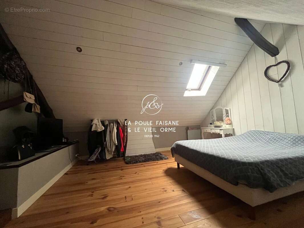 Maison à CONDE-SUR-VESGRE