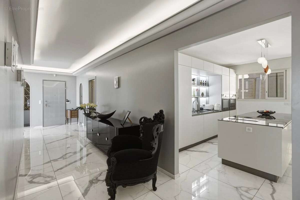 Appartement à LE CANNET