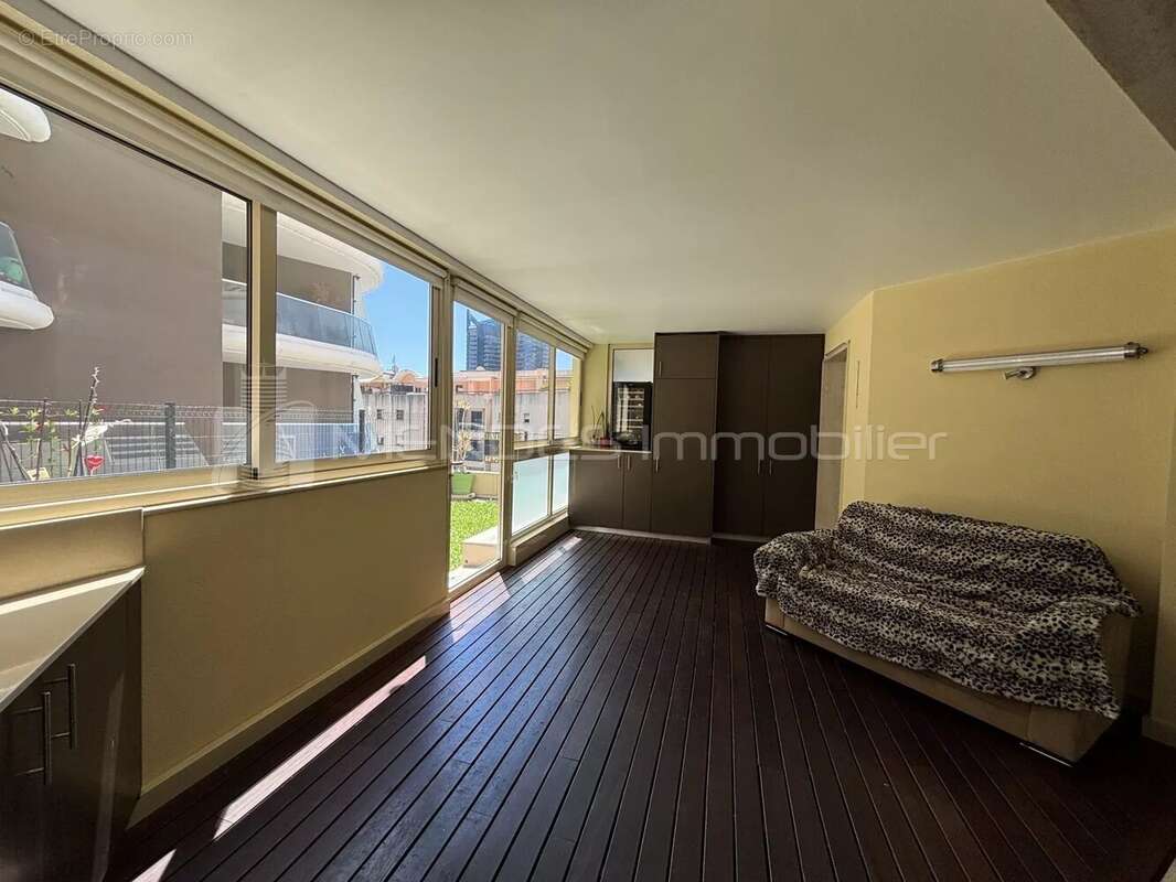 Appartement à BEAUSOLEIL