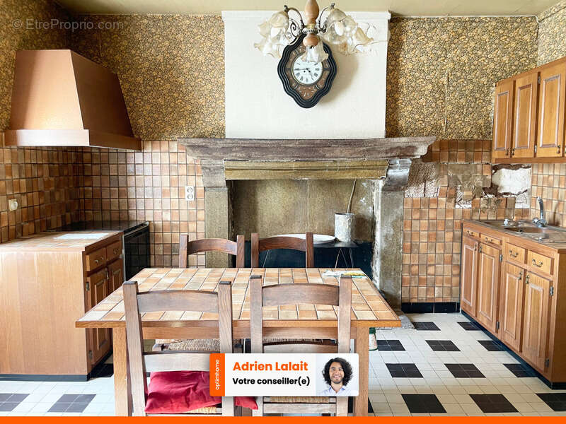 Maison à BERSAC-SUR-RIVALIER