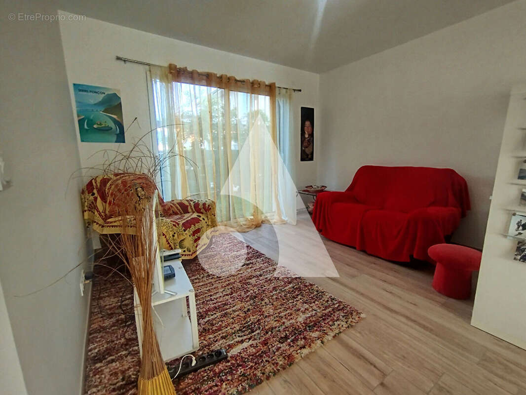 Appartement à CHORGES