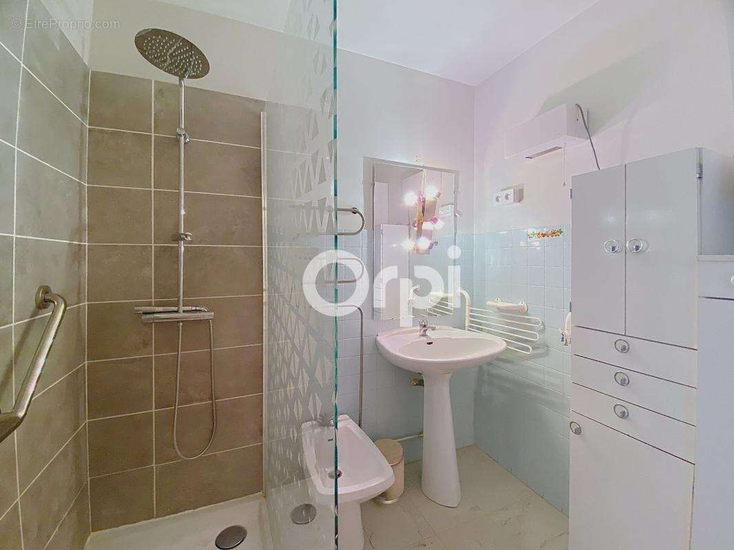 Appartement avec Garage et vue mer à Vendre - photo 22