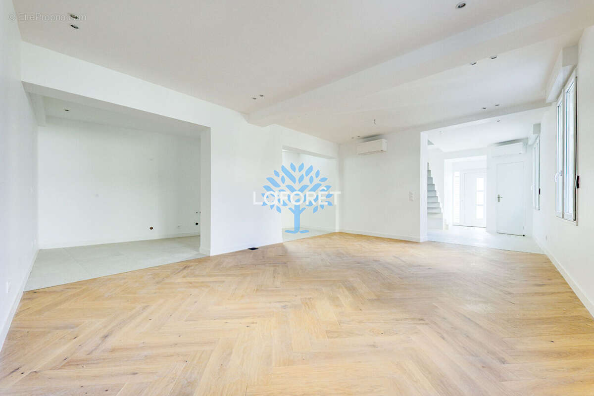 Maison à FONTENAY-SOUS-BOIS