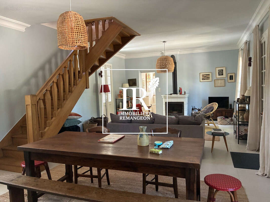 Maison 163 m² à Lamotte-Beuvron  - photo 4