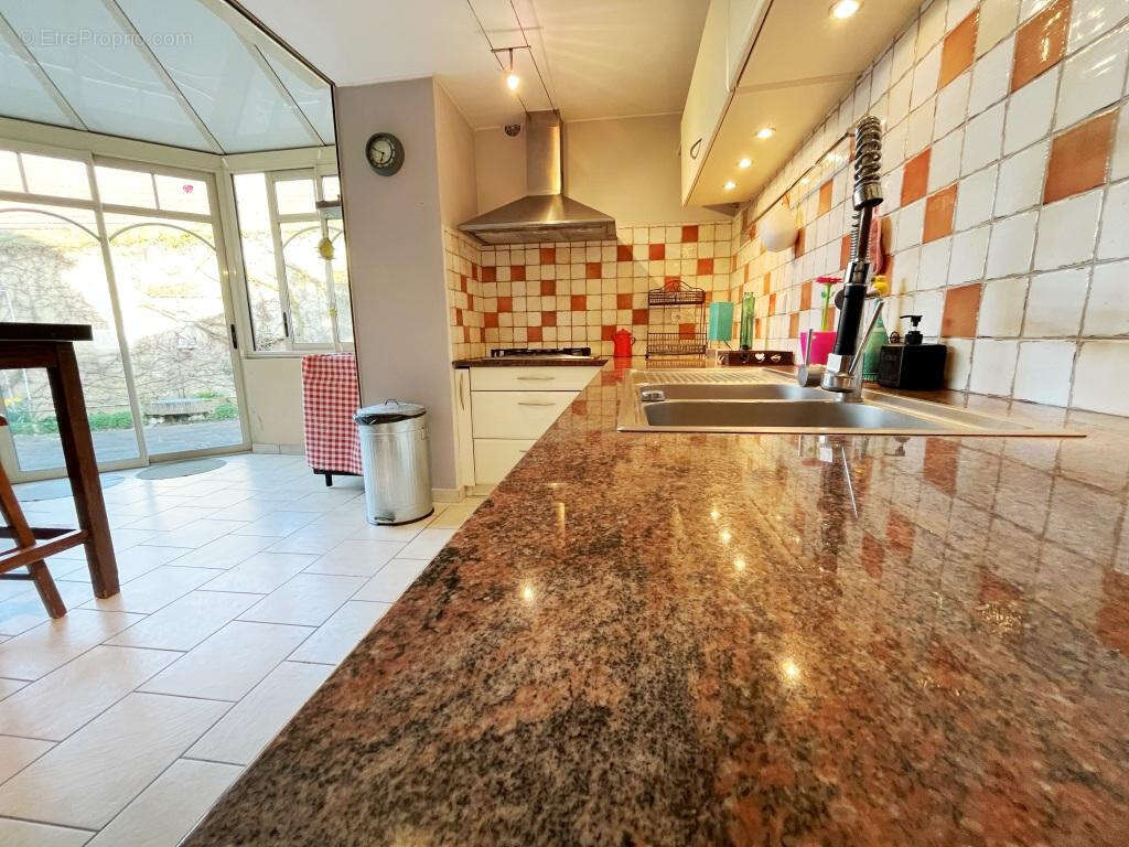 Maison à FONTAINEBLEAU