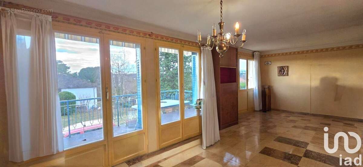 Photo 5 - Maison à SAINTE-FOY-LES-LYON