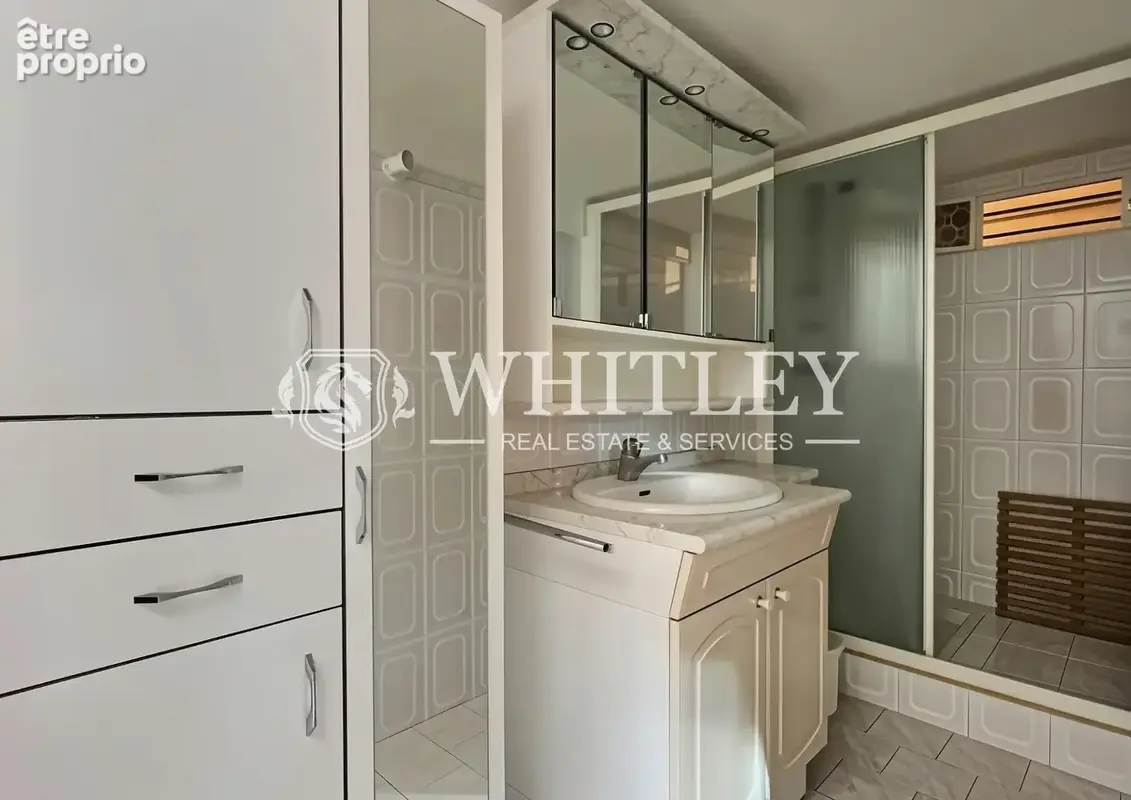 Les plaines saint-raphaël - villa 6 pièces avec logement indépendant - photo 12