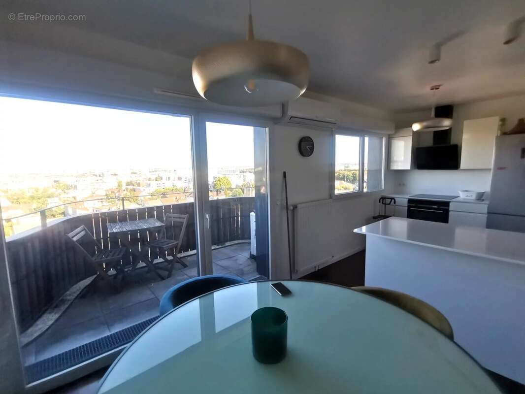 Appartement à VITRY-SUR-SEINE