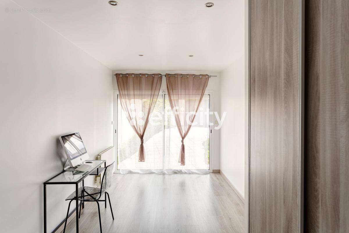Maison 95 m² à Herblay  - photo 11