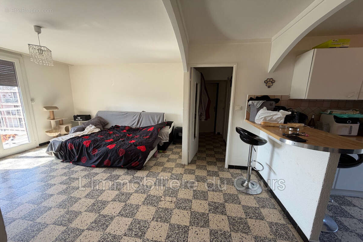 Appartement à PORT-DE-BOUC