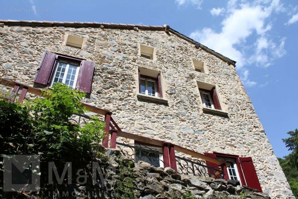 Maison à MONTFORT-SUR-BOULZANE