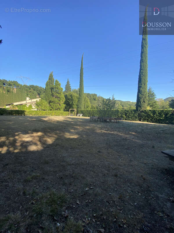 A VENDRE-MAGNANERIE DE CHARME  9.5 hectares   surface 585 m2 habitables - photo 16