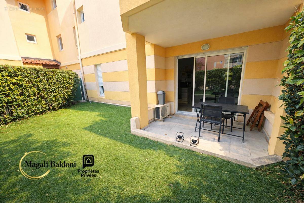 Appartement à FREJUS