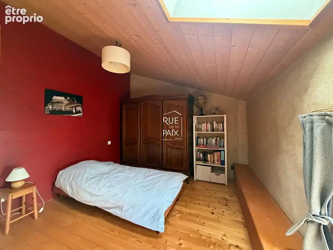 Longère de caractère avec plus de 9 000 m² de terrain aux portes de Saint-Maixent-l'École - photo 12