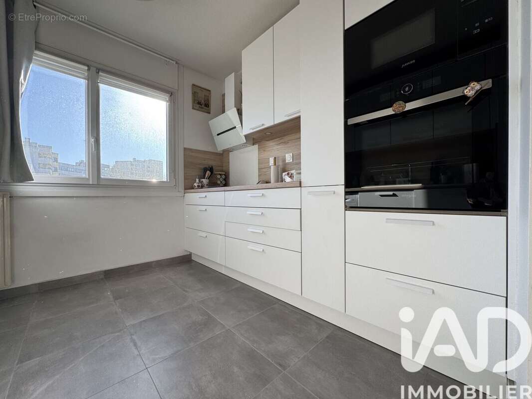 Photo 5 - Appartement à MASSY