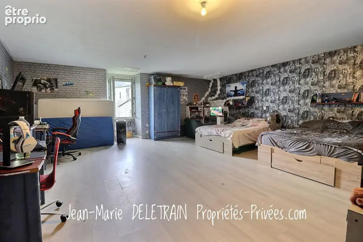 Maison de famille en pierre  258 m² + dépendances  Saint-Antoine-de-Breuilh, Bordeaux en 45 min - photo 11