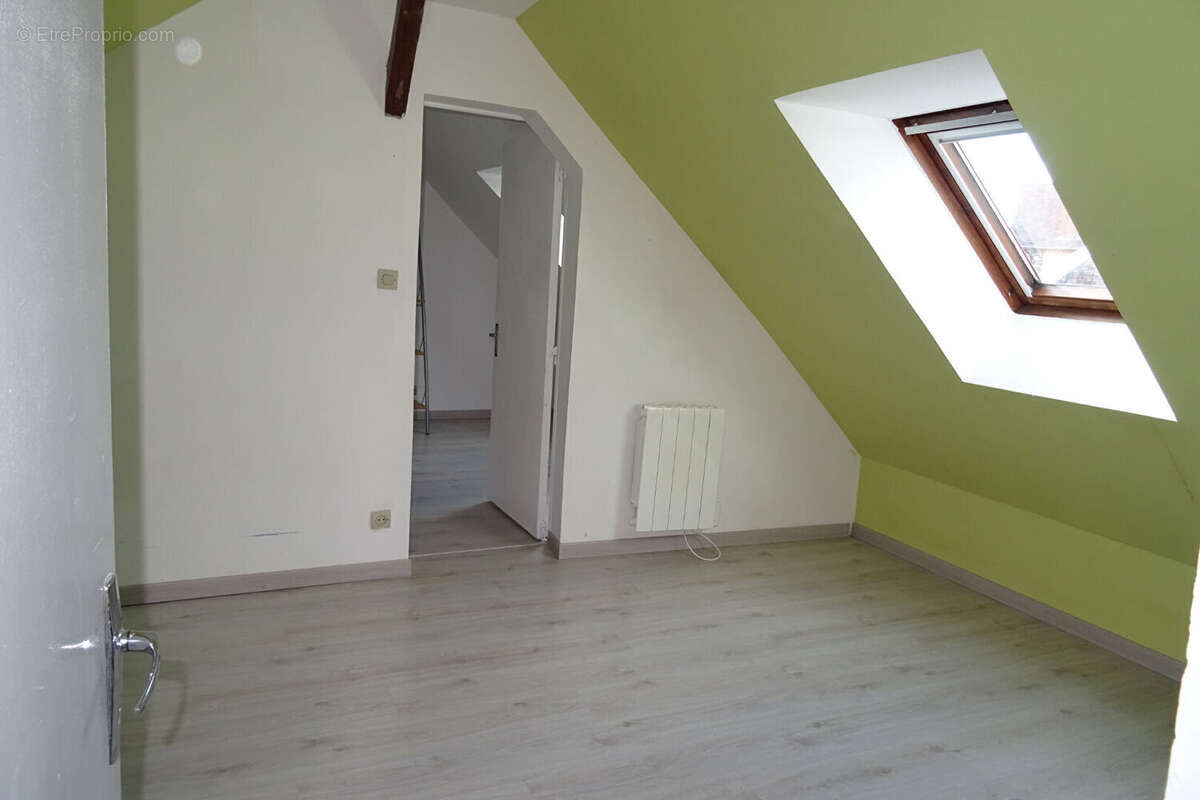 Maison à LA BAZOCHE-GOUET