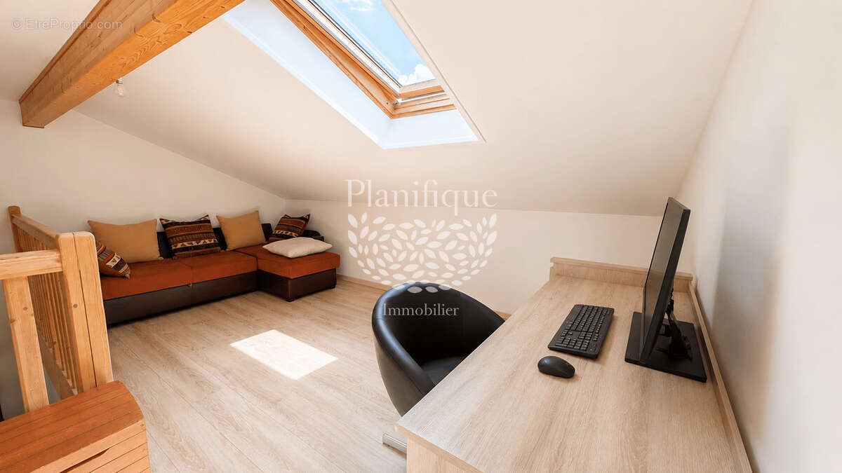 Appartement duplex 4 pièces 120 m2 au sol - Gex - photo 4
