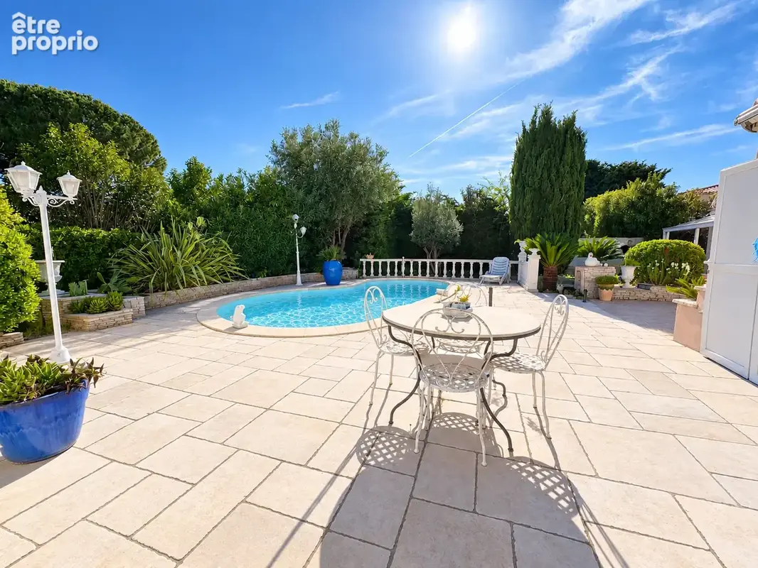MARIGNANE , bas de villa, T3/T4, garage, jardin , terrasse - photo 1