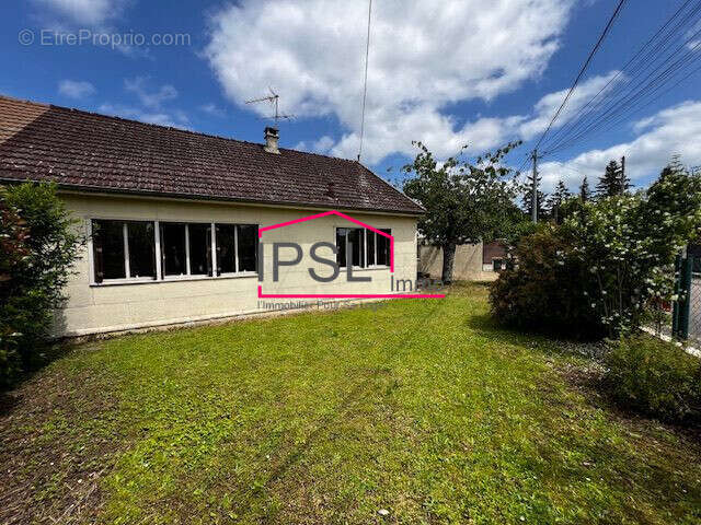 Maison 59 m² à Vert-Saint-Denis  - photo 2