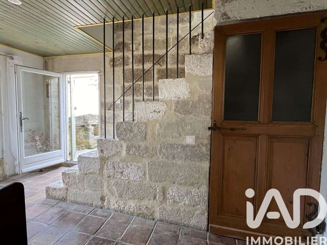 Photo 9 - Maison à SANILHAC-SAGRIES