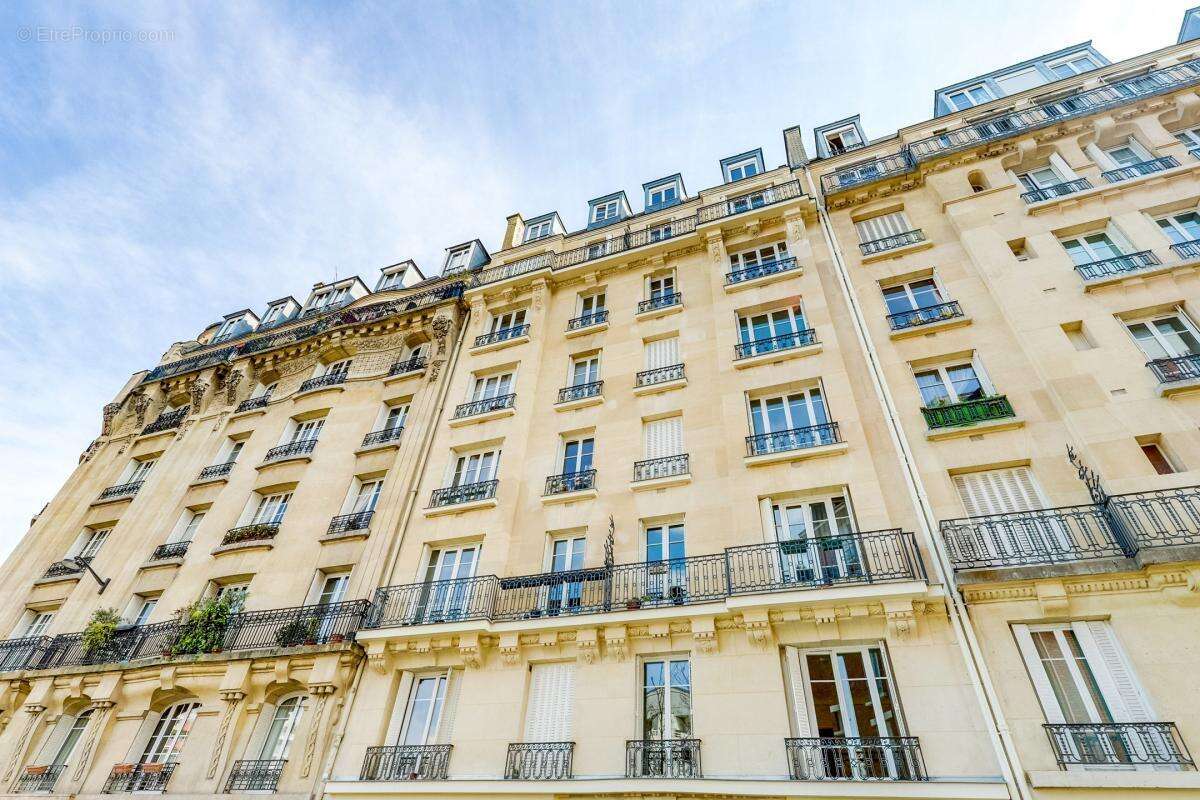 Appartement à PARIS-12E