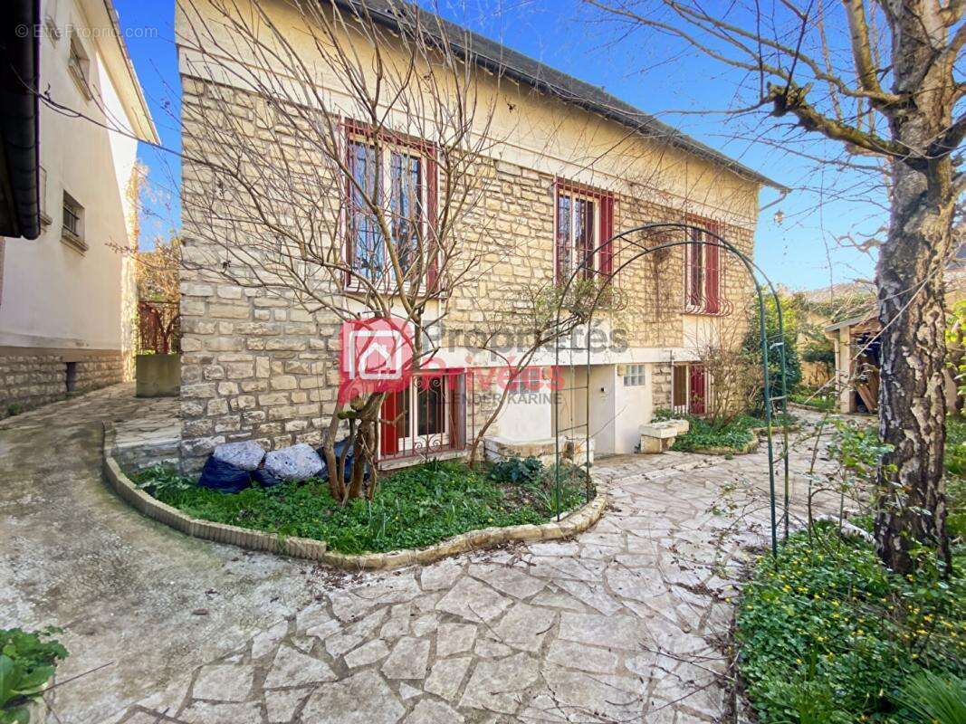 Maison à SENS